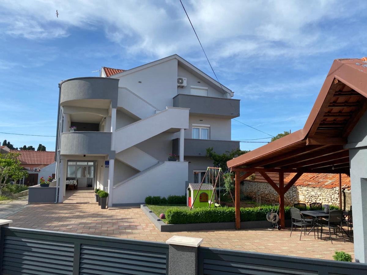 Apartments Nada ซูโกชัน ภายนอก รูปภาพ