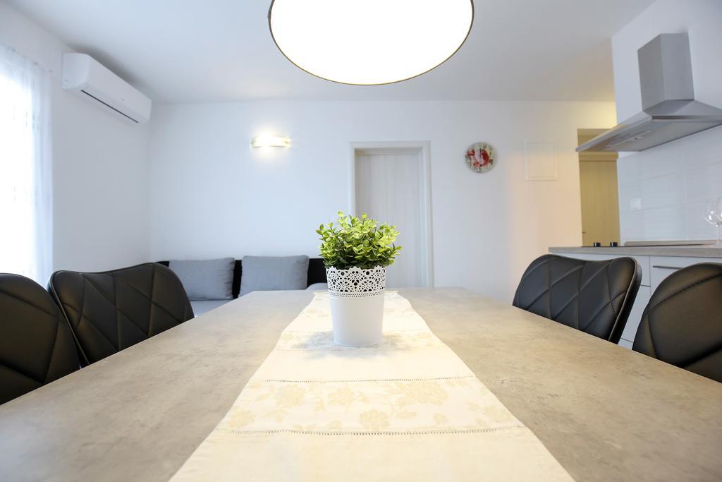 Apartments Nada ซูโกชัน ภายนอก รูปภาพ