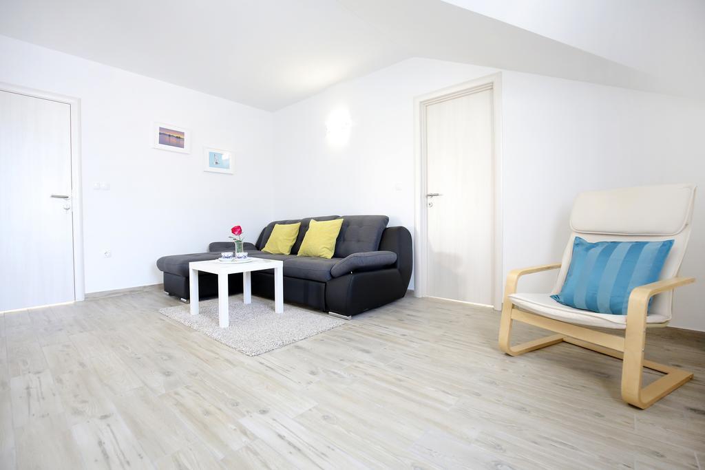 Apartments Nada ซูโกชัน ภายนอก รูปภาพ
